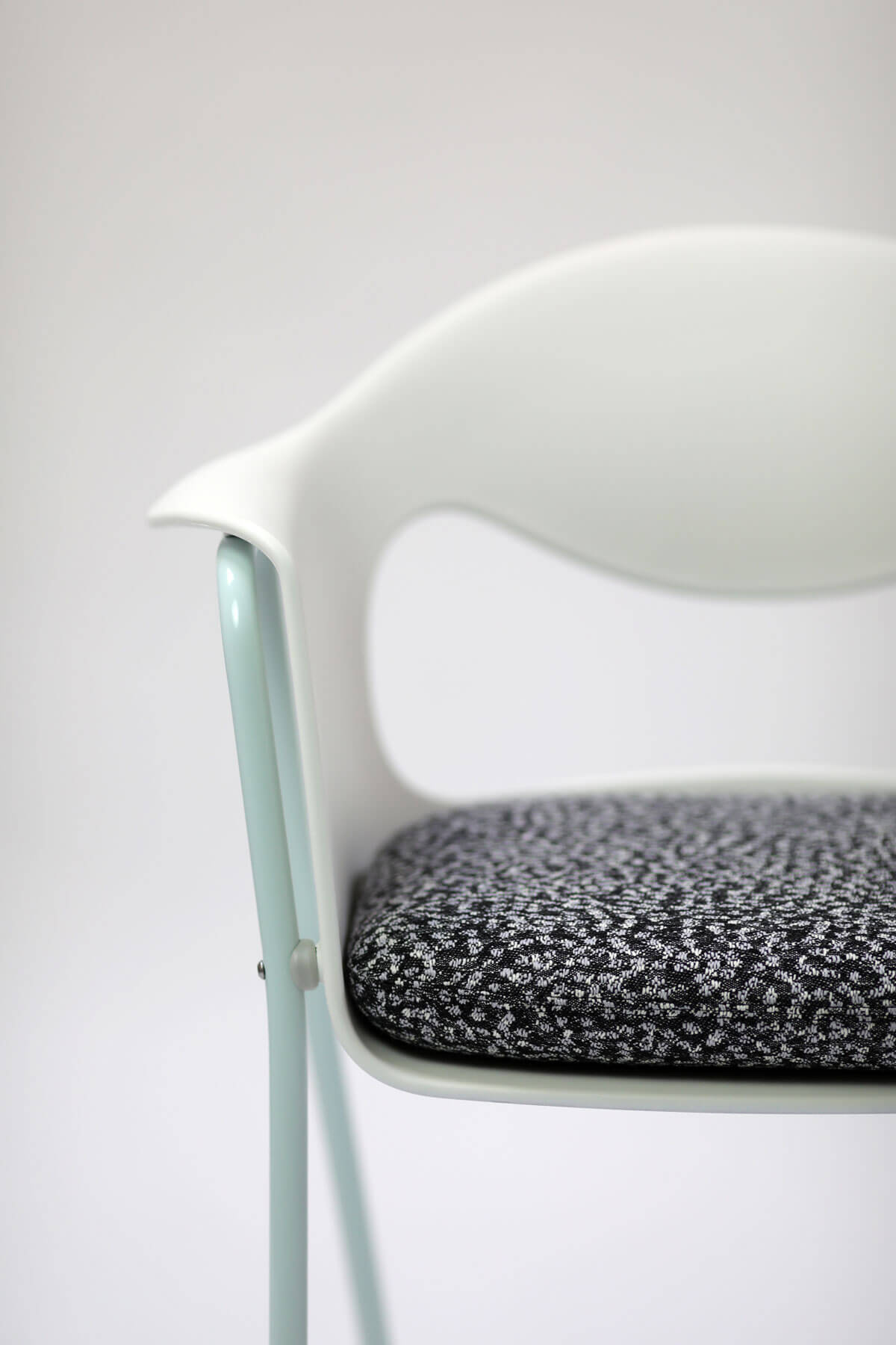 Modern Art Chair © House of Finn Juhl
