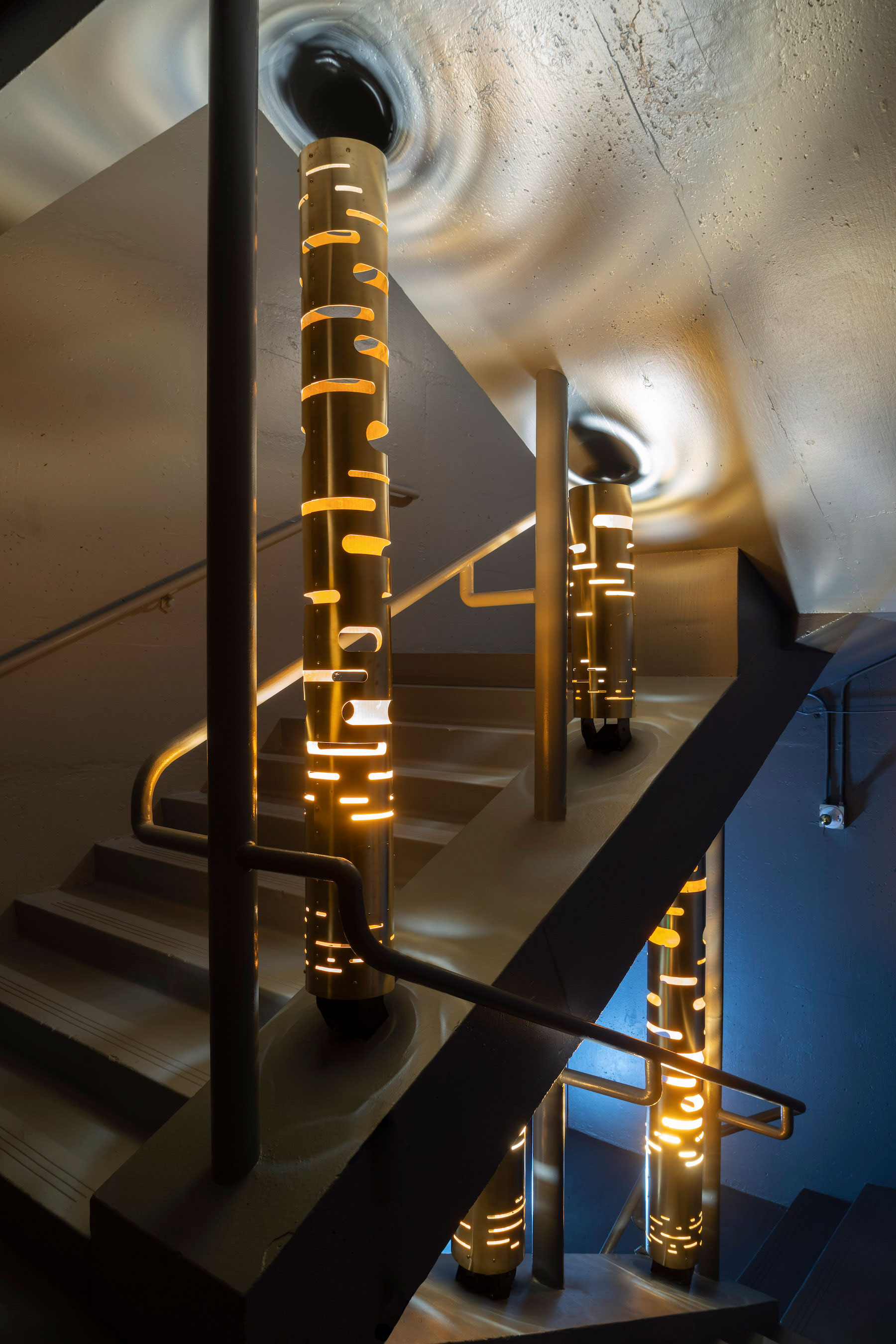 STAIR LIGHTS par MATT GAGNON