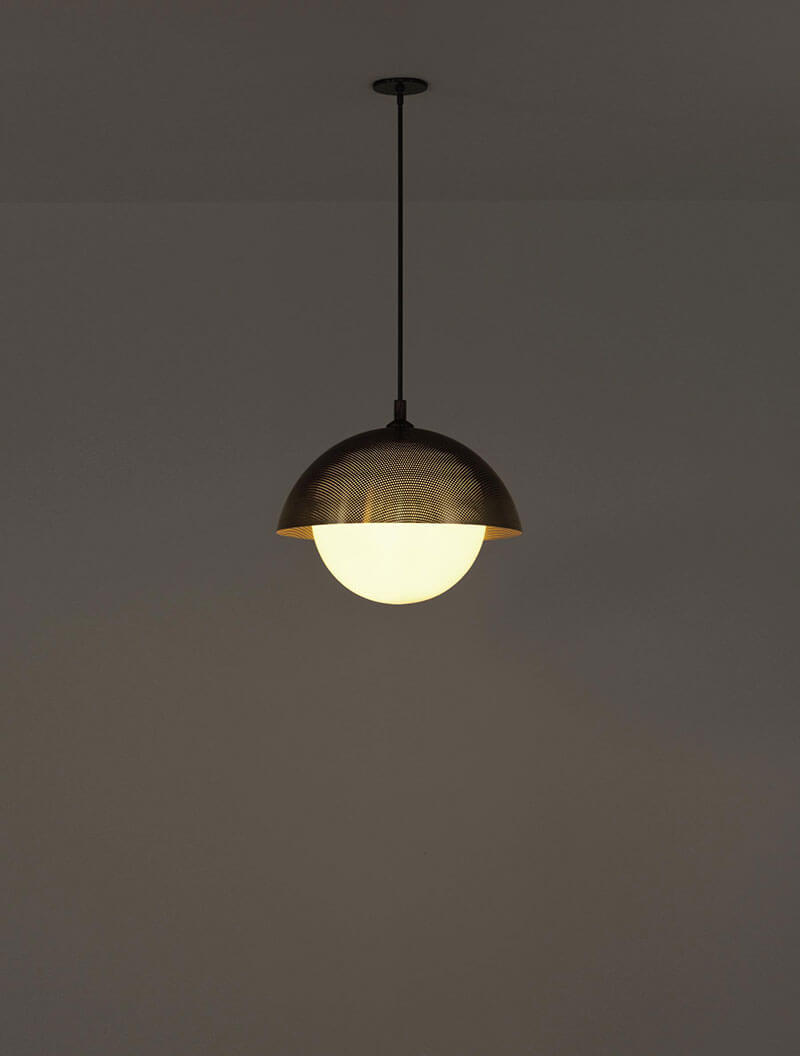 DOME PENDANT 20 PERFORATED par Allied Maker