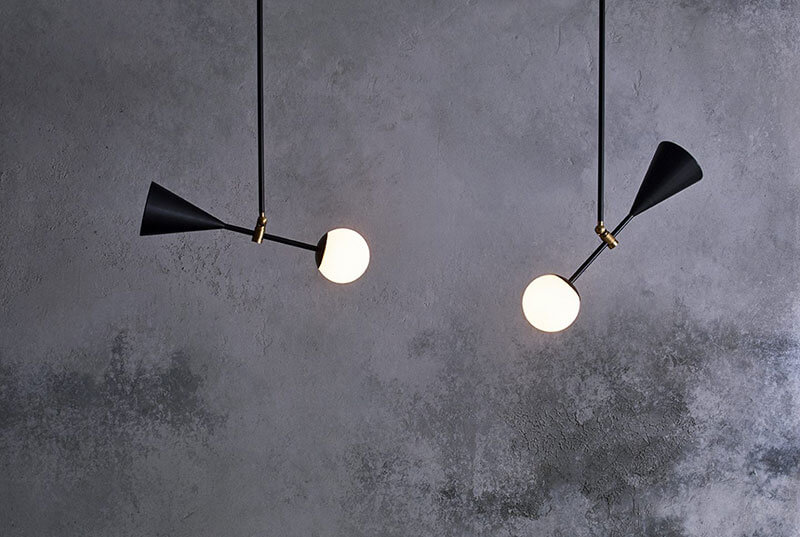 SPEAR PENDANT LIGHT SMALL par Anna Karlin