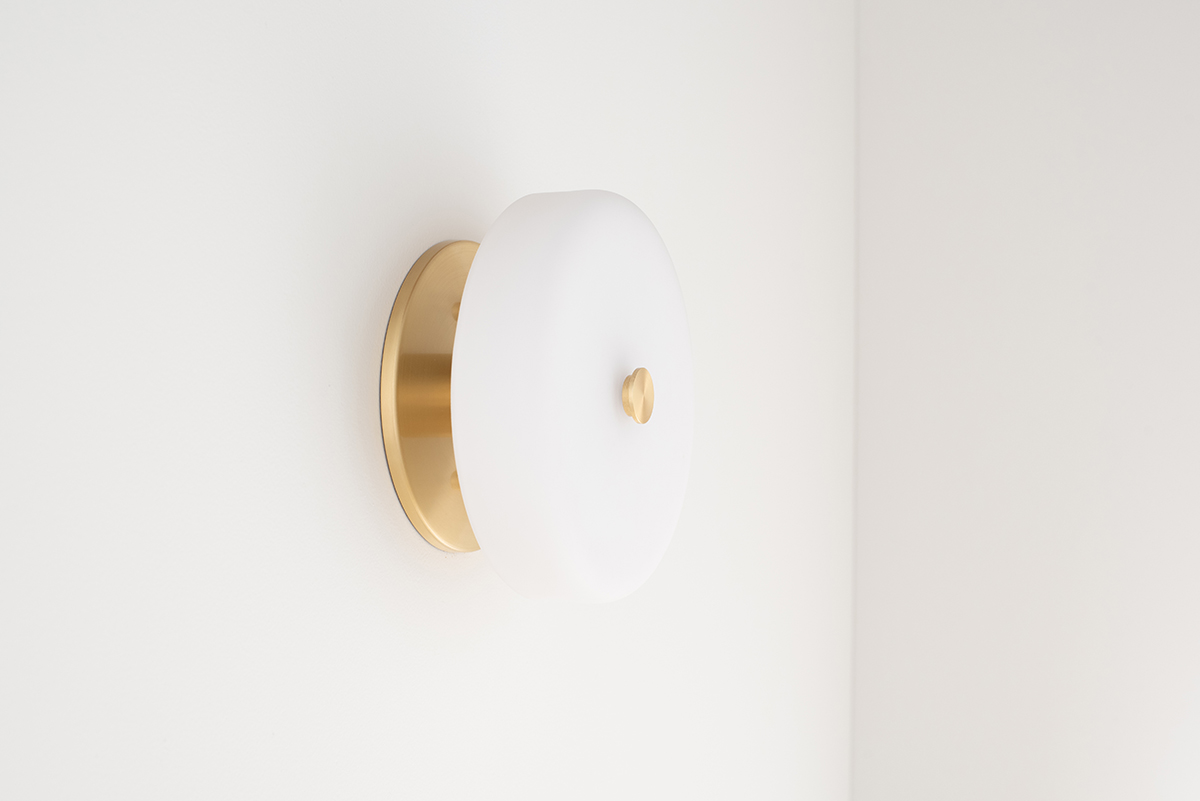 NOVA SCONCE par Ben & Aja Blanc