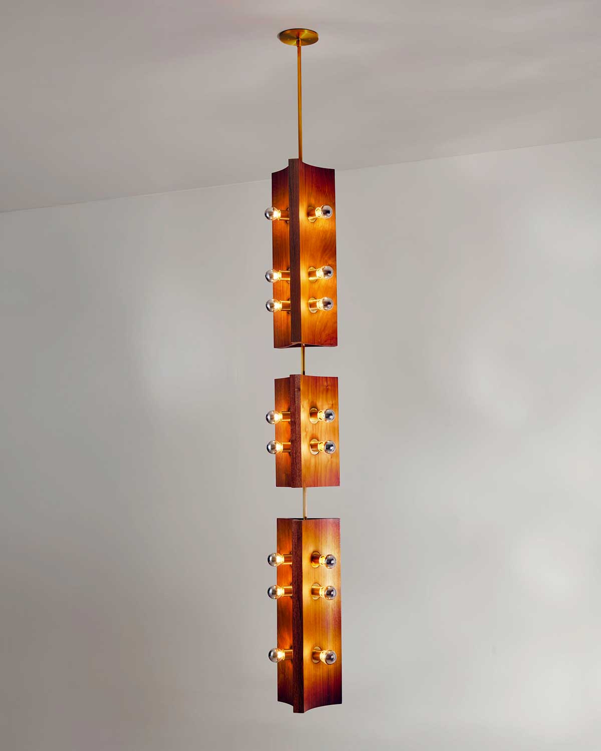 WOOD PENDANT STACKED par Blue Green Works