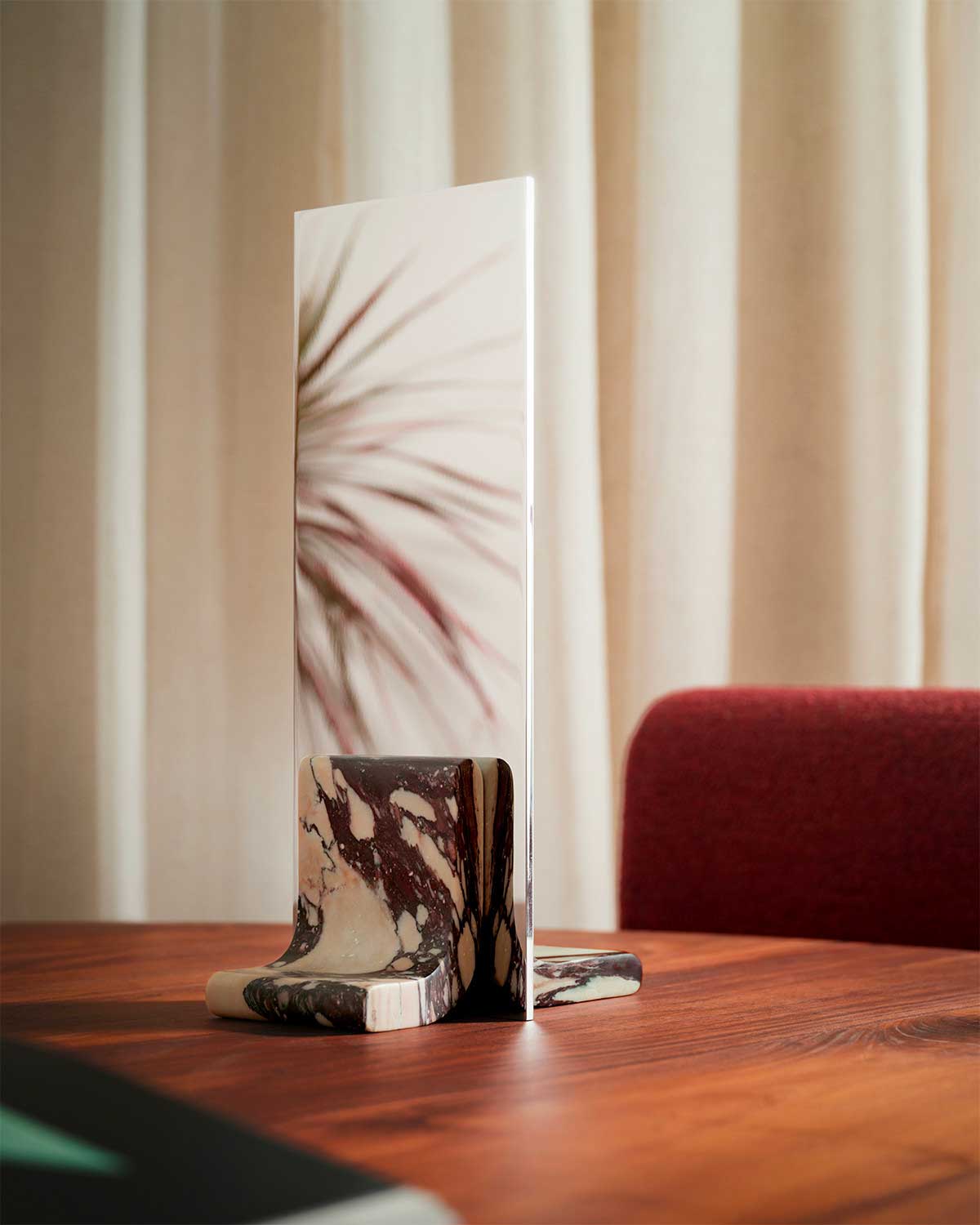 MELT TABLE MIRROR par Bower