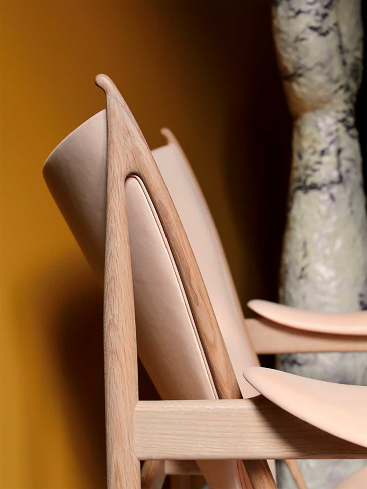 CHIEFTAIN CHAIR par Finn juhl