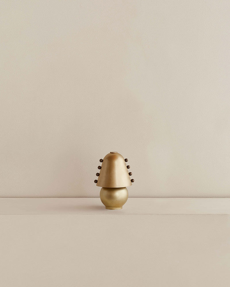 BRASS GEMMA TABLE LAMP, SMALL par IN COMMON WITH