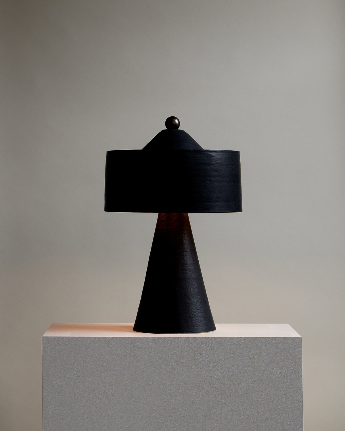 HELENA TABLE LAMP par IN COMMON WITH