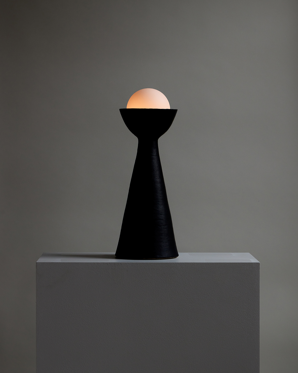SENECA TABLE LAMP par IN COMMON WITH