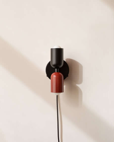 UP DOWN SCONCE, PLUG-IN par IN COMMON WITH