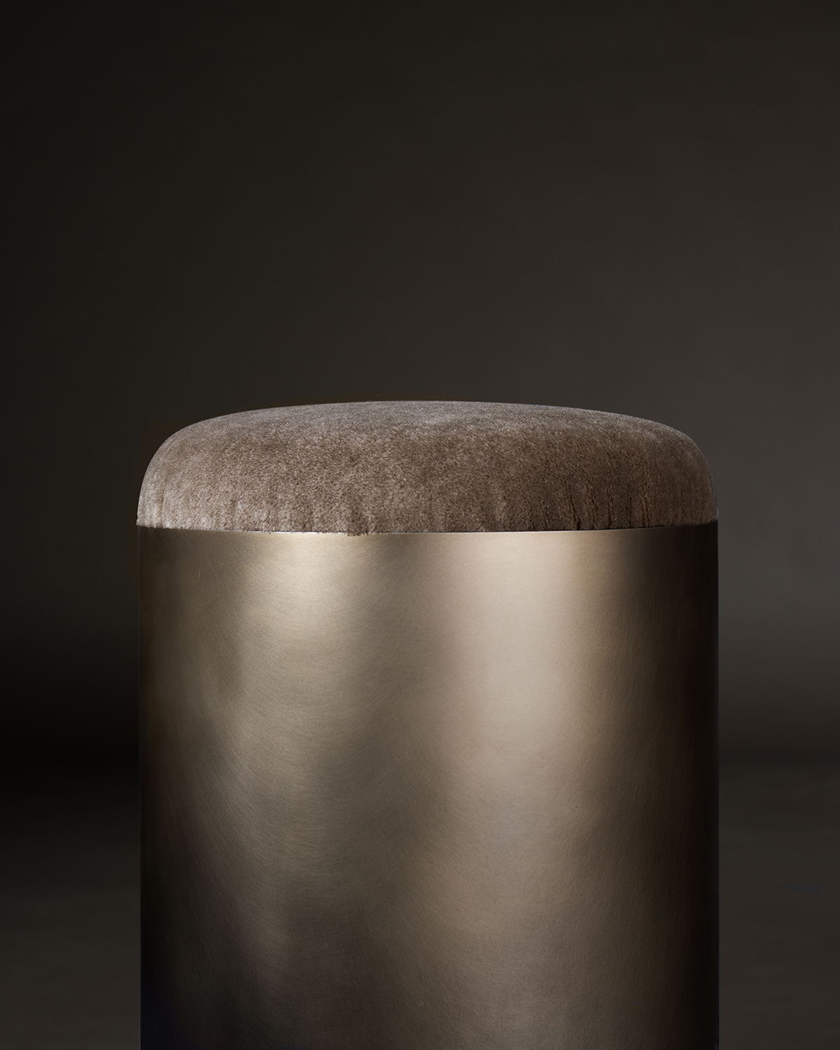 MONOLITH STOOL par John pomp