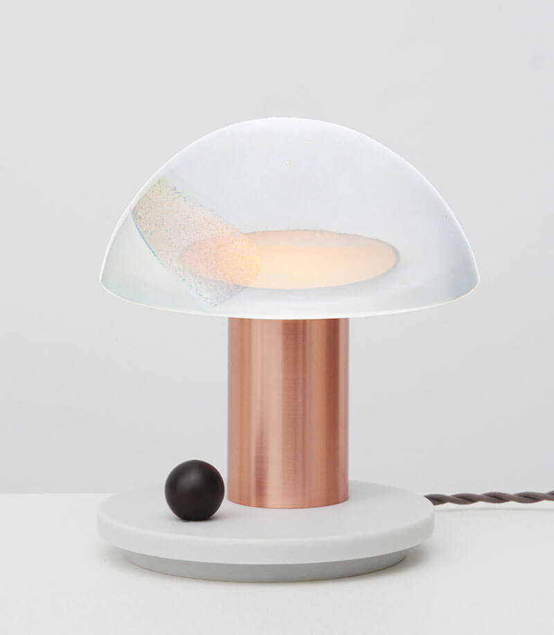 ATLAS TABLE LIGHT par L&G Studio