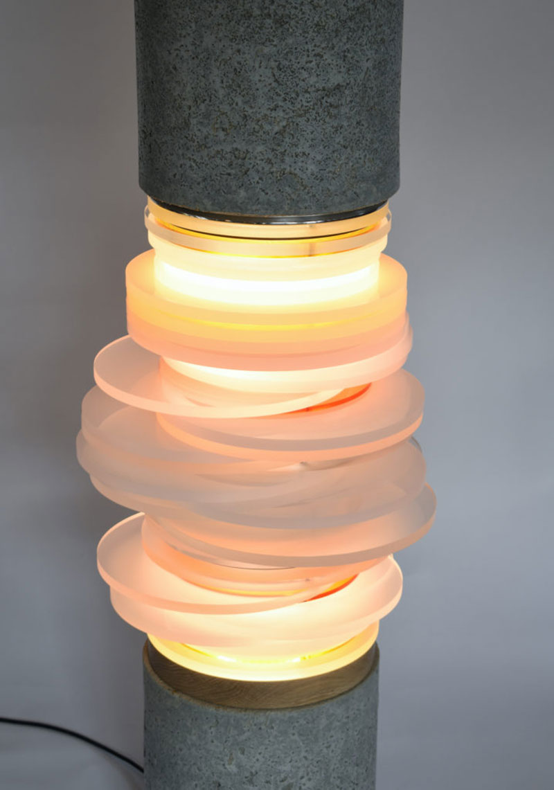 LIGHT STACKS par MATT GAGNON