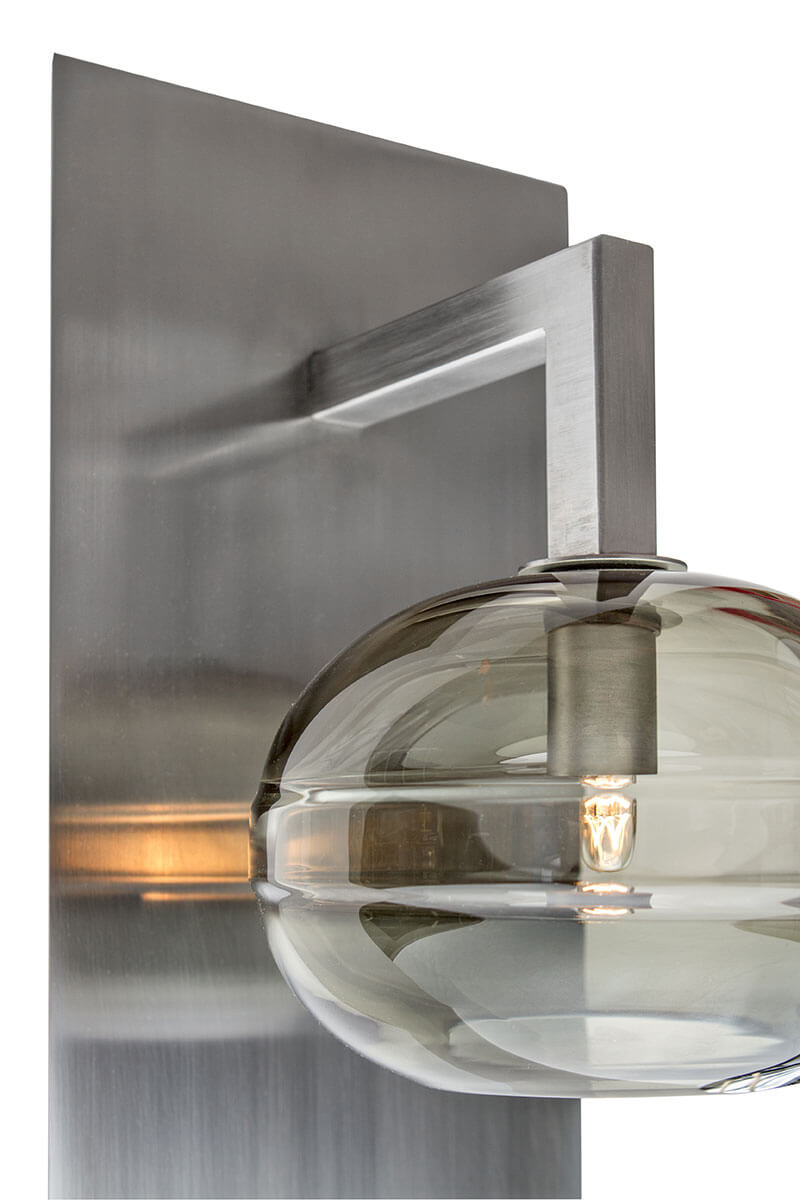 CLEAR BAND SCONCE par John pomp