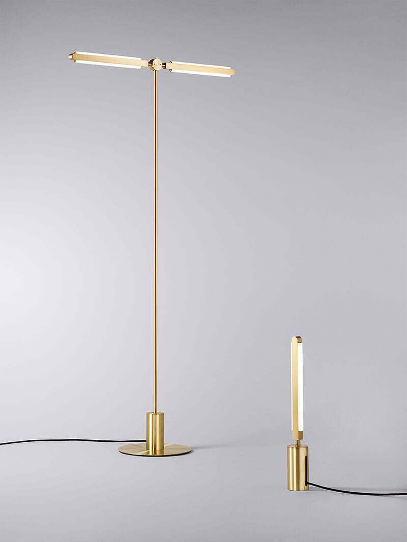 PRIS T FLOOR LAMP par Pelle