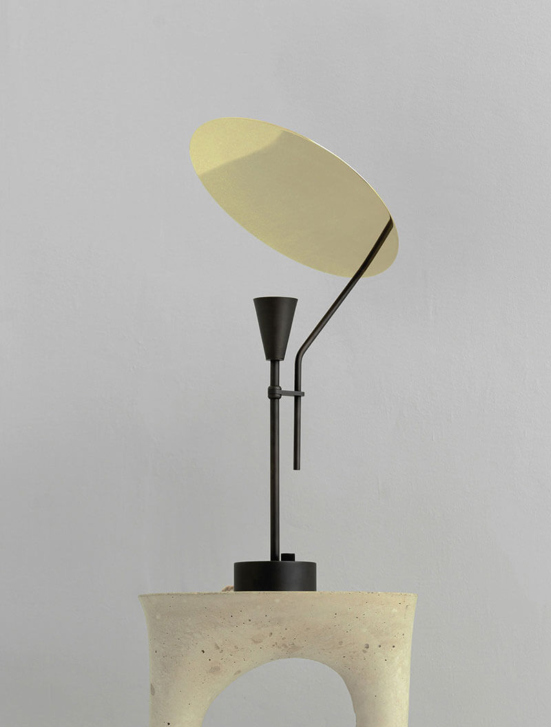 SAIL TABLE LAMP par Allied Maker