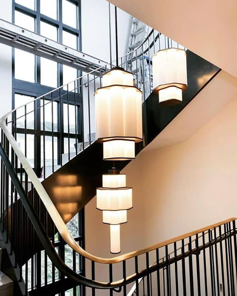 BAUER CHANDELIER 01 par Roll & Hill