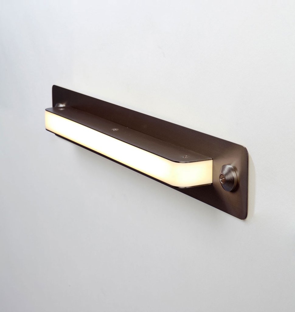 HALO SCONCE 18 par Roll & Hill