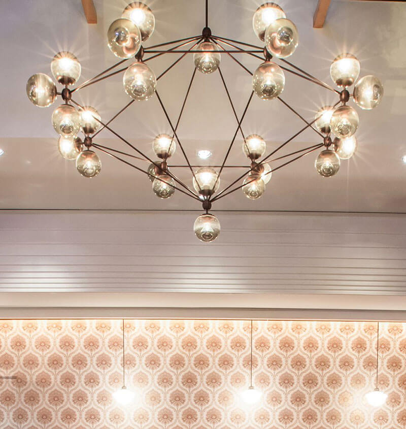 MODO CHANDELIER 27 GLOBES par Roll & Hill