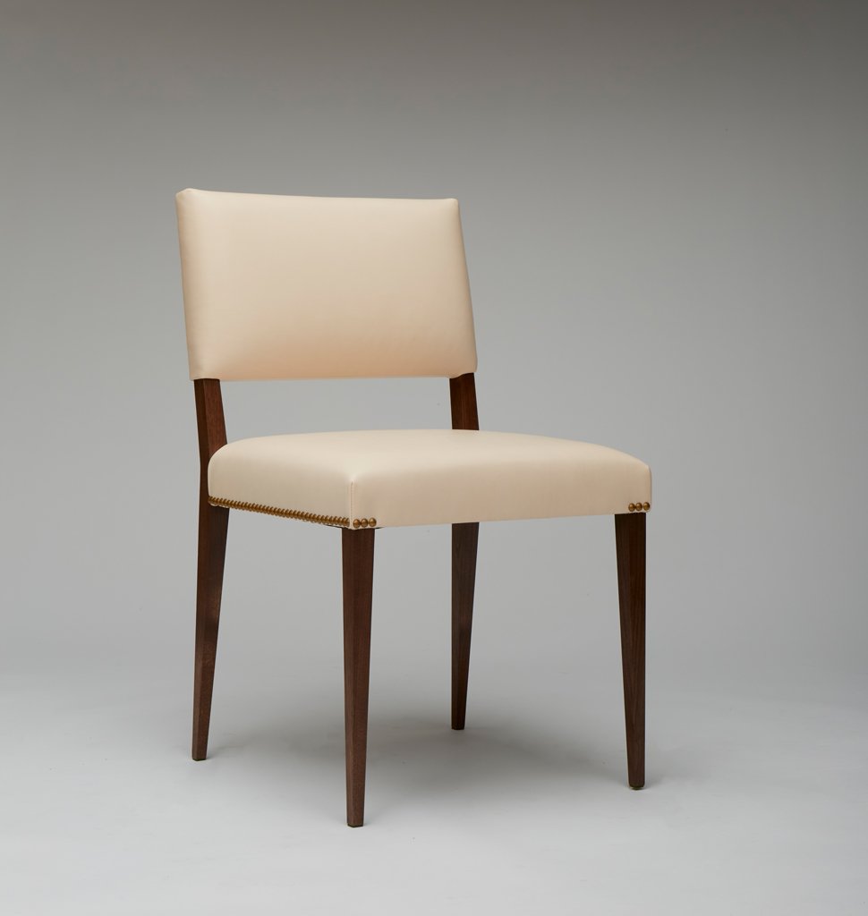 THE LION DINING CHAIR par Roll & Hill