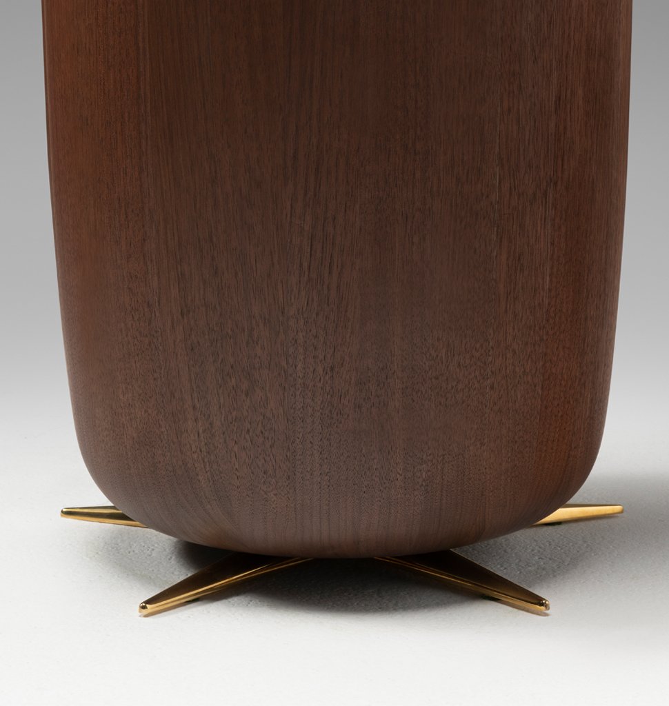 THE  TOM CHAMPAGNE TABLE par Roll & Hill