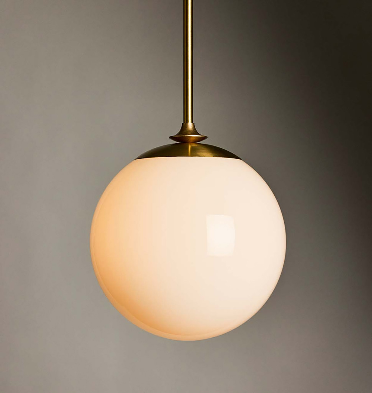 THE ROLL AND HILL PENDANT 01 GLOBE par Roll & Hill